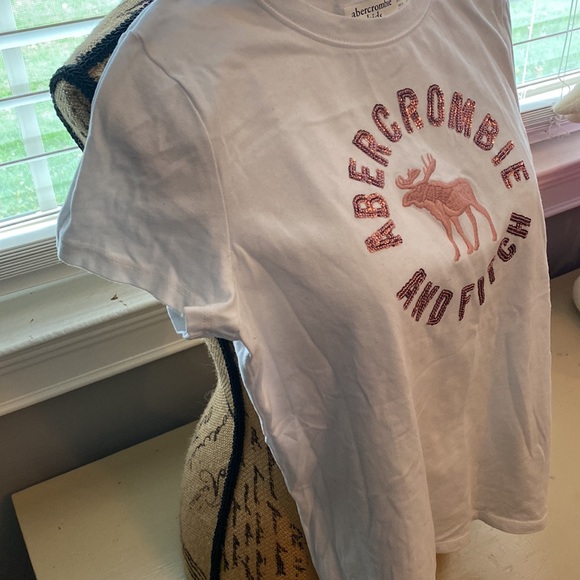 Abercrombie tee shirt - Picture 4 of 5
